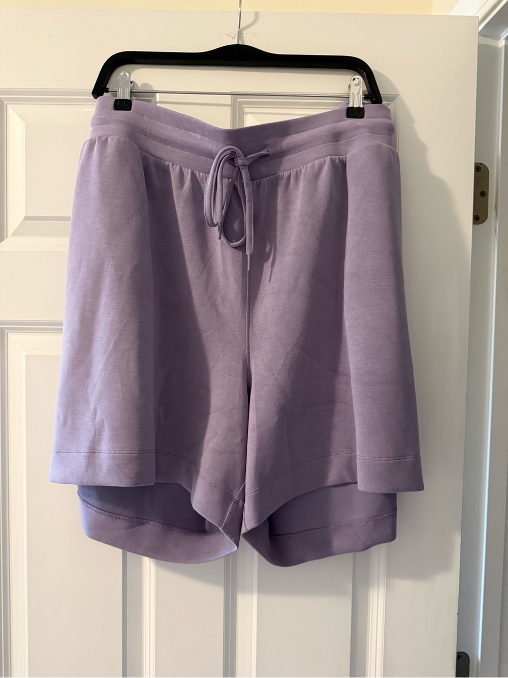 LIVI by Lane Bryant Drawstring Women’s Shorts